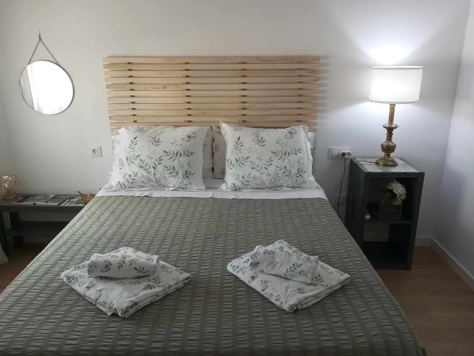 Apartamento Turistico Damajuana Parking Free Эспартинас Экстерьер фото